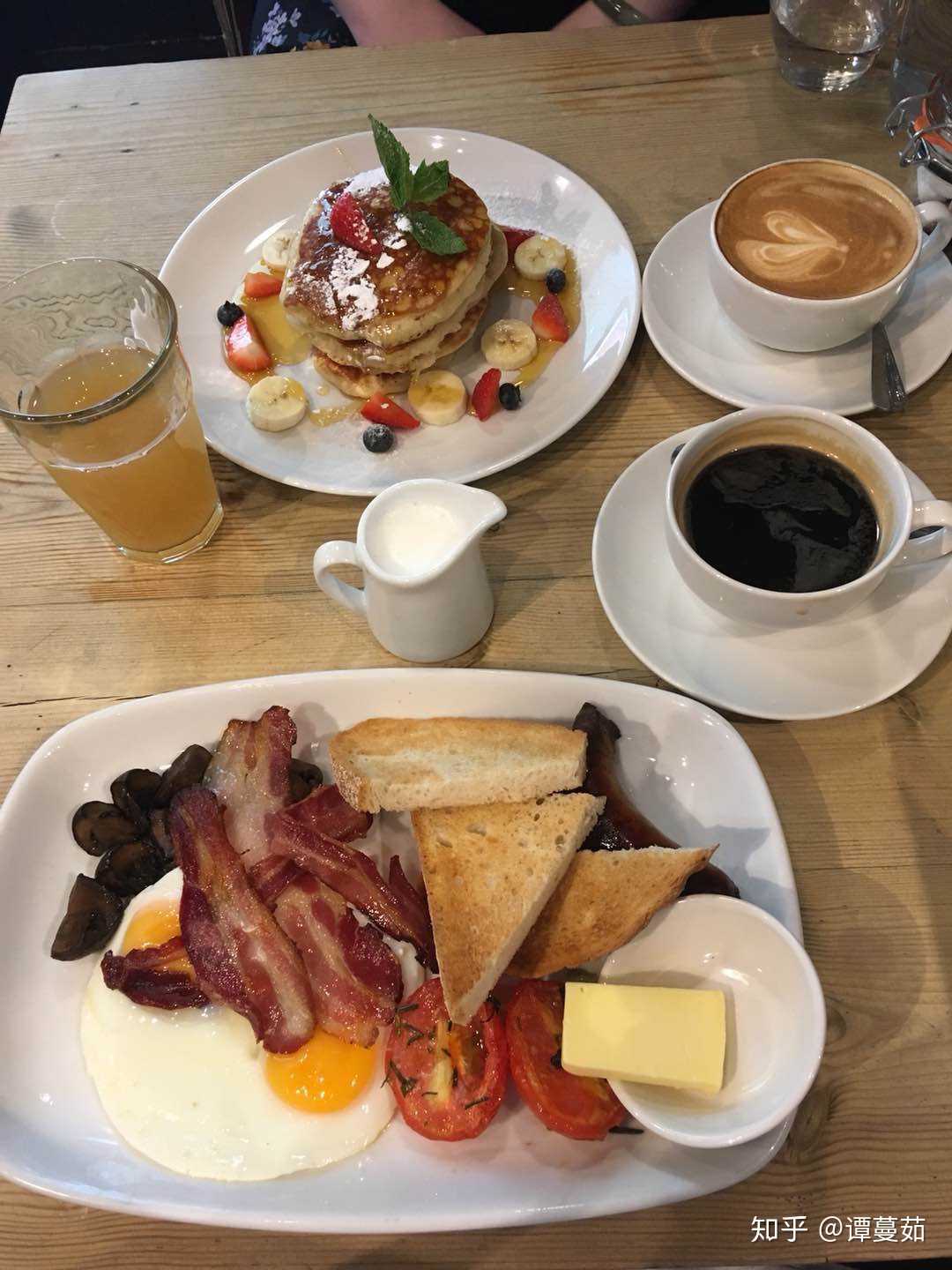 在英国不能错过的社交活动brunch