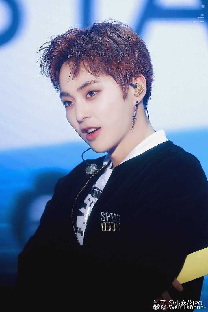 如何评价exo成员金珉锡(xiumin)的长相?