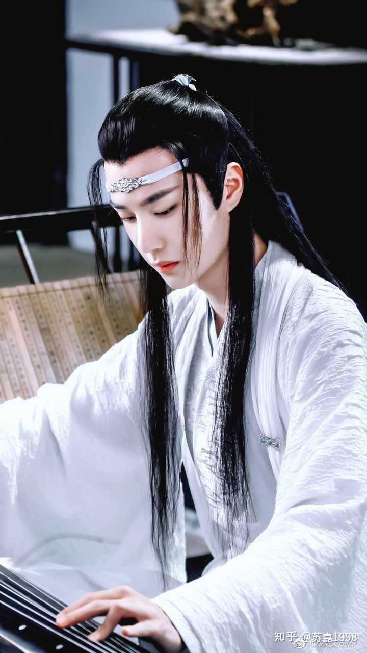 如何评价王一博演的蓝忘机?