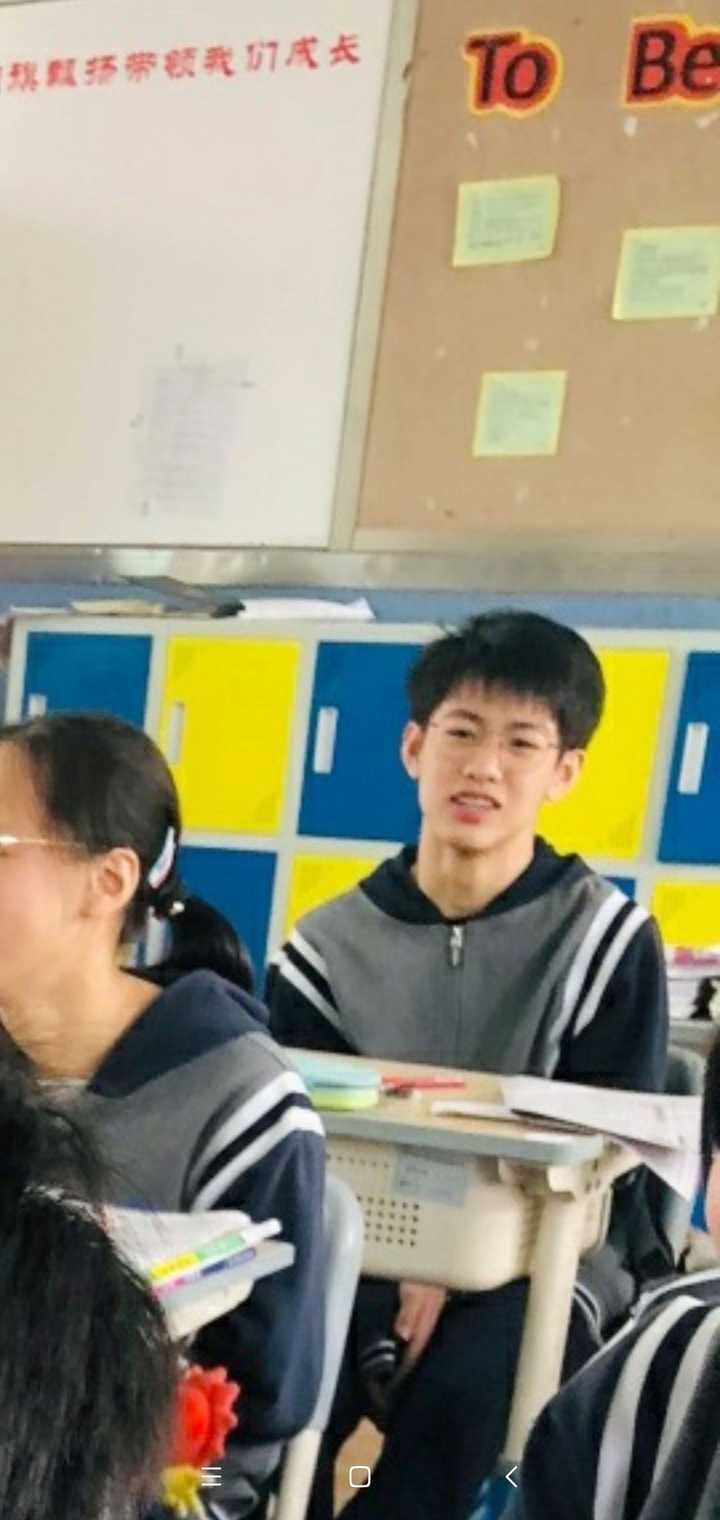 你见过最帅的高中男生长什么样?