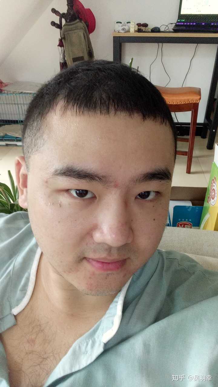 有哪些不知名的男生照片让你念念不忘想知道他名字