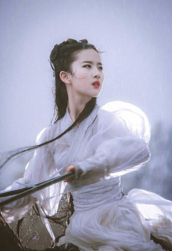 刘亦菲有什么出圈神图?