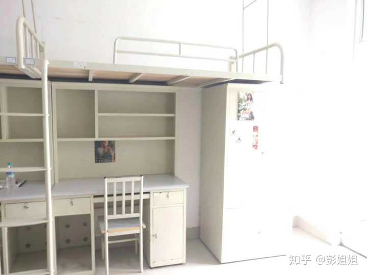 我的母校,临沂大学,公寓式带阳台五层楼宿舍,独立卫浴,全封阳台,永不
