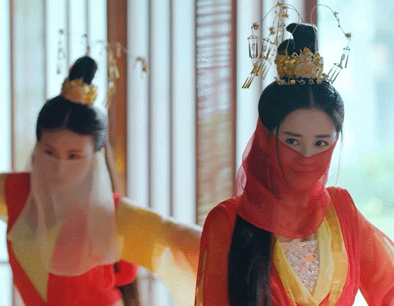 如何评价2019电视剧版《白发》(原名《白发王妃》)?