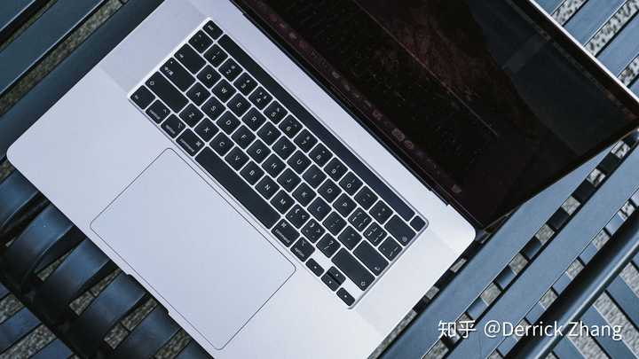 macbook pro 16寸的实际体验如何?