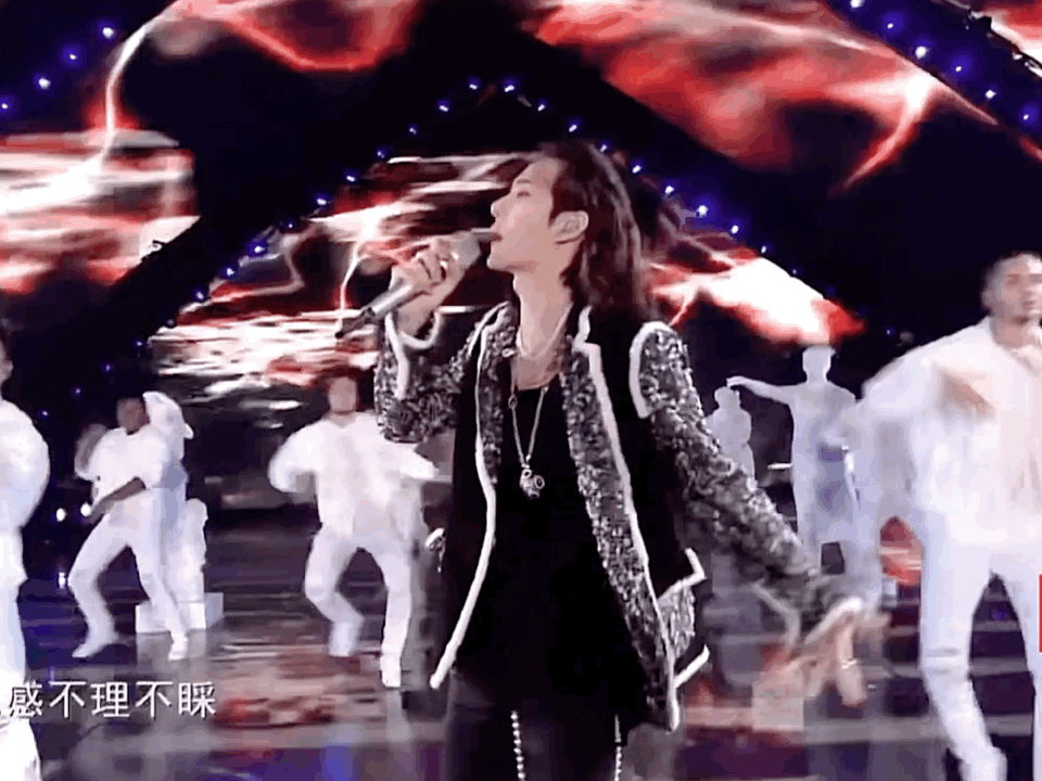 王一博和肖战关系怎么样?