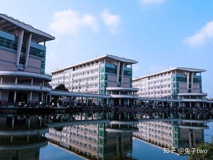 勇攀高峰