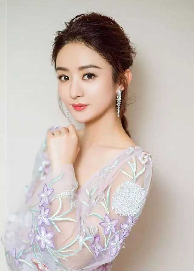 你见过赵丽颖哪些惊艳的图片?