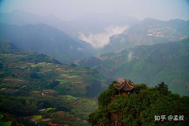 有哪些冷门或低成本的且值得去的旅游景点?