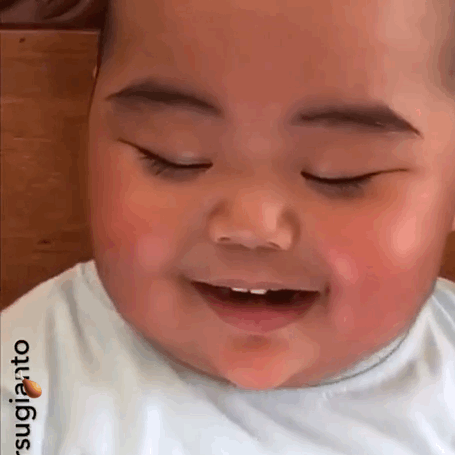 你有哪些萌萌的小孩的表情包?