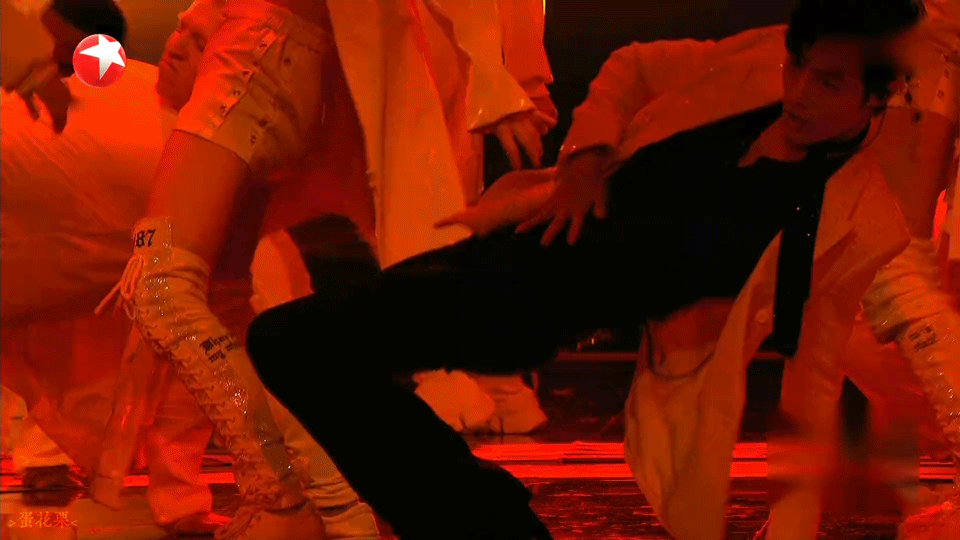 好了就这么多了 肖战是永远过不去的劫 他是我的月亮 月亮就该挂在