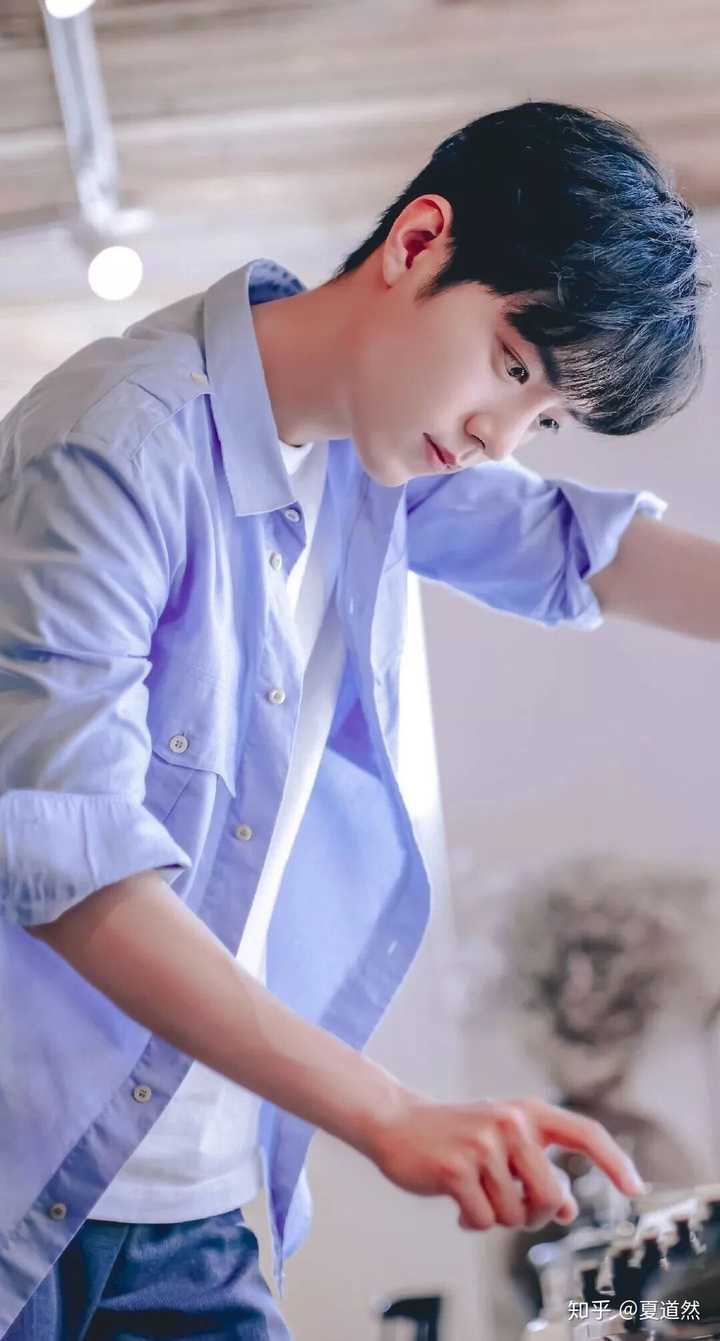 如果让肖战演绎《微微一笑很倾城》中的大神,会是怎样