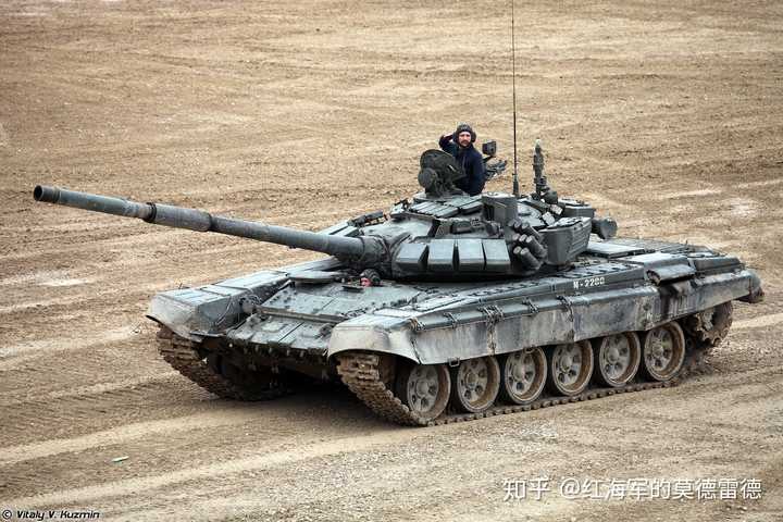 如何分辨t-72m/m1 t-72a t-72b t-72s t-72bm等各种t-72改型?