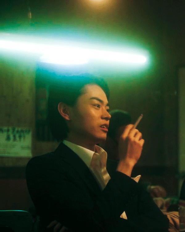 壁纸 动物 鱼 鱼类 600_752 竖版 竖屏 手机 gif 动态图 动图