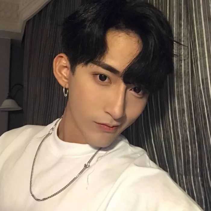 有什么适合男生的微信头像?