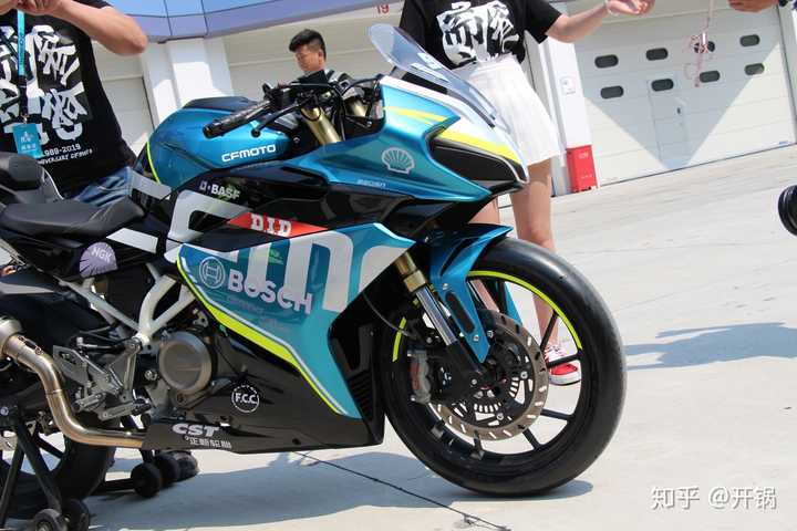 春风250sr仪表盘图片,春风250sr仪表盘 如何评价春风新车250sr?