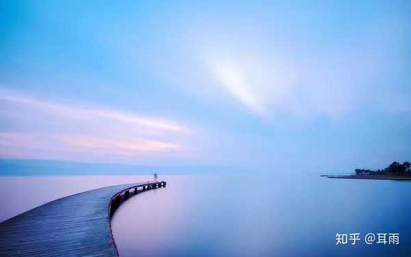 耳雨 的想法: 触碰日月星辰 泅渡江河湖海 尽管无常