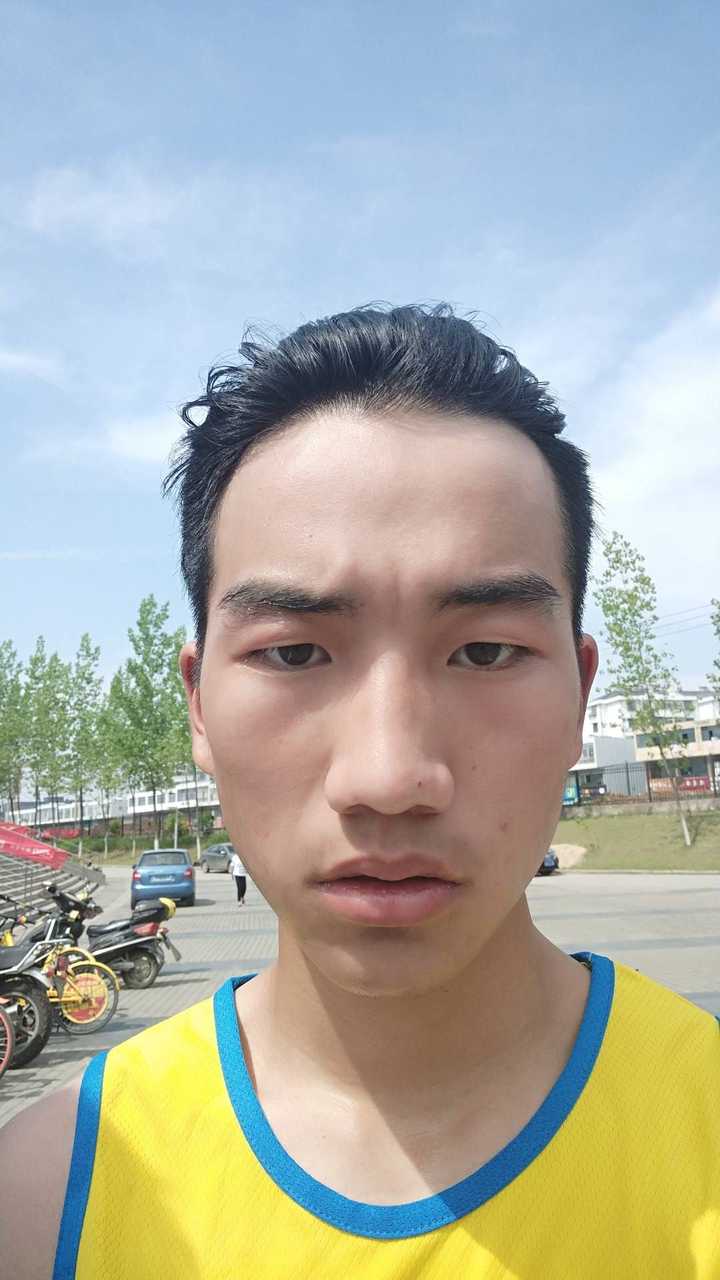 长着一张坏人脸是什么体验?
