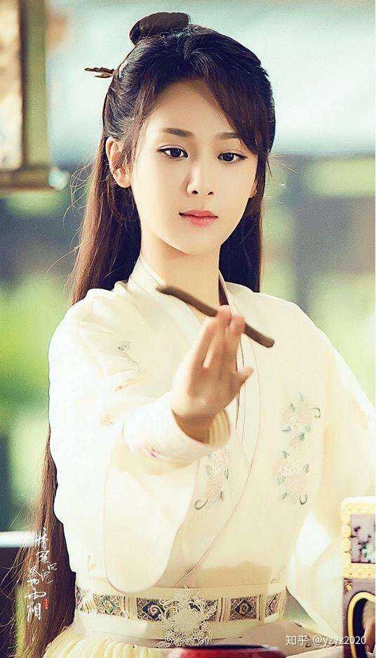 你手机里存的杨紫最好看的一张图片是哪张?
