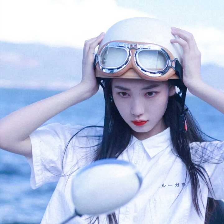 有哪些惊艳的女生头像值得分享?
