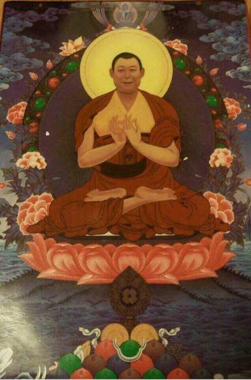 想问问西藏活佛是怎么定义的,有没有洛桑丹真这个活佛