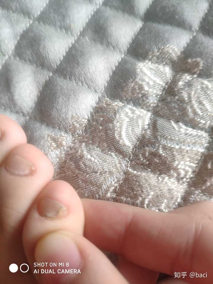 小脚趾甲两瓣 知乎