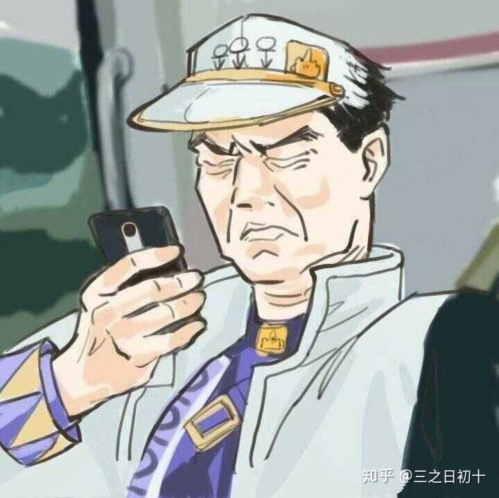 【老人地铁看手机】
