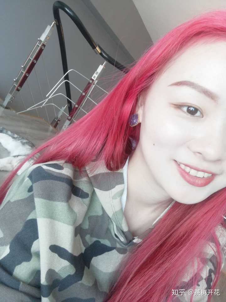 有点偏桃红色,不过还是好看,准备再来个紫色