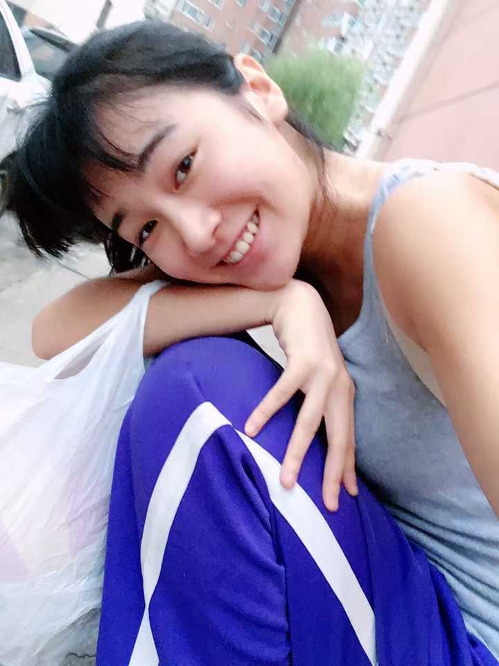 身为真正的素颜美女是种怎样的体验?