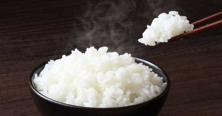 就是从电饭煲里出来的那一碗热气腾腾的闪闪发光的米饭,就已经是最好