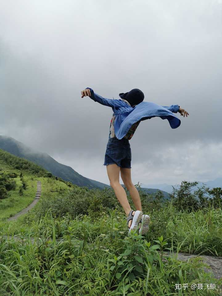 你最喜欢的背影照片是哪张?