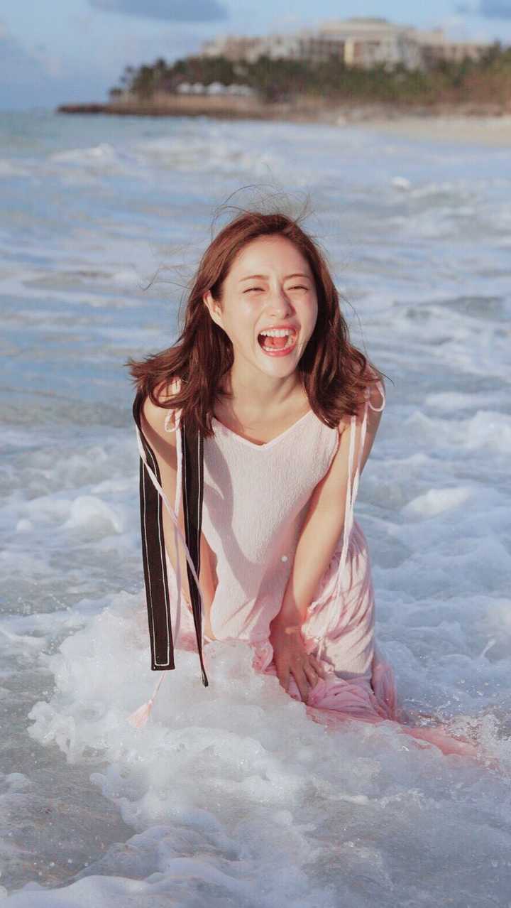 你见过一眼就让你怦然心动 漂亮/可爱的女神/女生是什么样的?