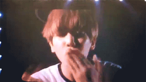 为什么边伯贤有这么多死忠饭呢?