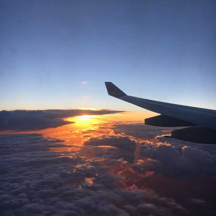 坐飞机时,有没有拍到最美的风景?