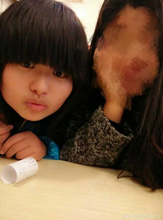 女孩子究竟是怎么由丑变美的?