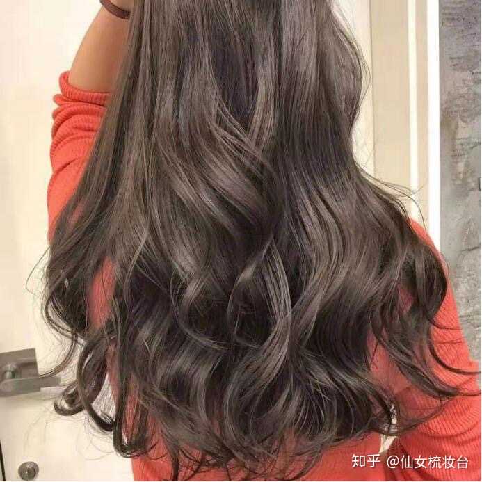 怎么跟理发师交流才能剪出满意的头发又不会被宰?
