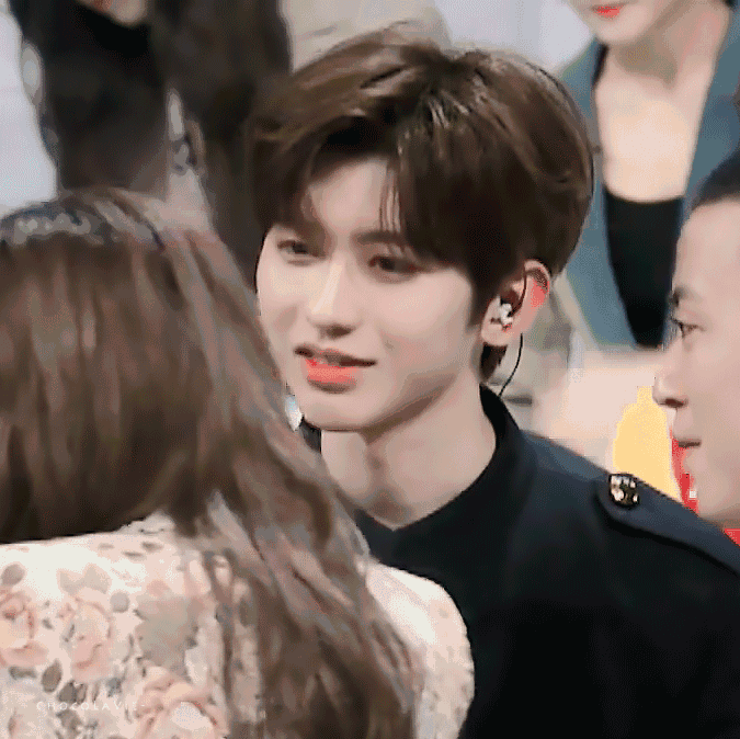 有没有蔡徐坤苏感比较强的照片呀?