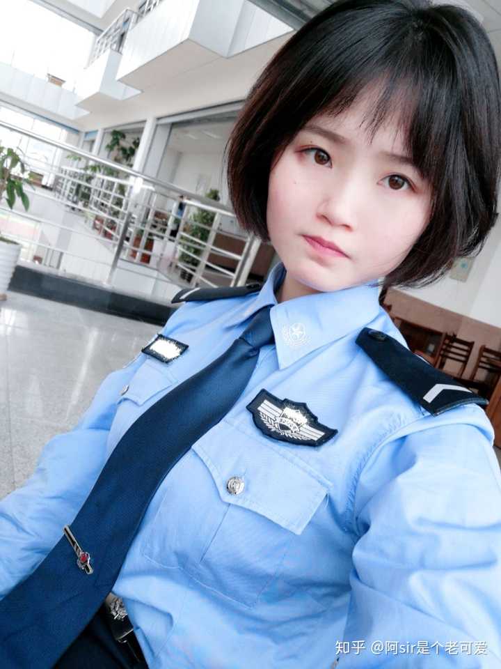 警校女生适合什么发型?