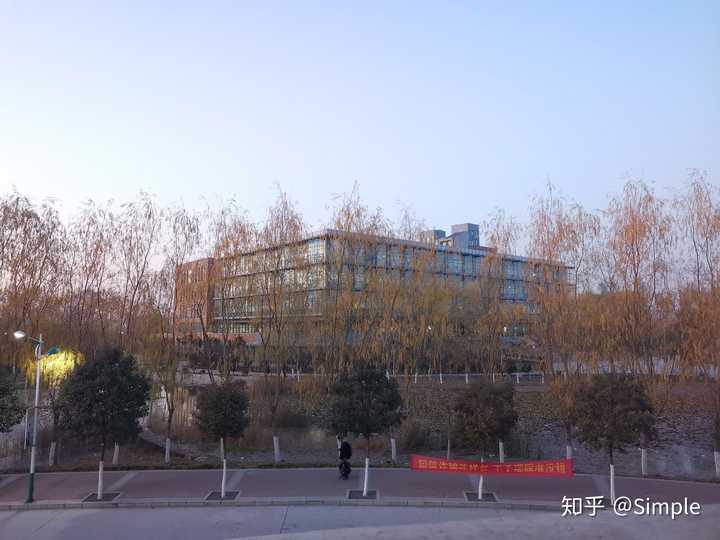 在新乡医学院三全学院读临床医学专业是一种什么体验?