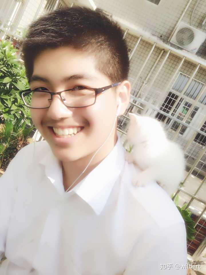 180斤男胖子图片真实,180cm180斤男生图片 想看180斤大胖子的照骗吗