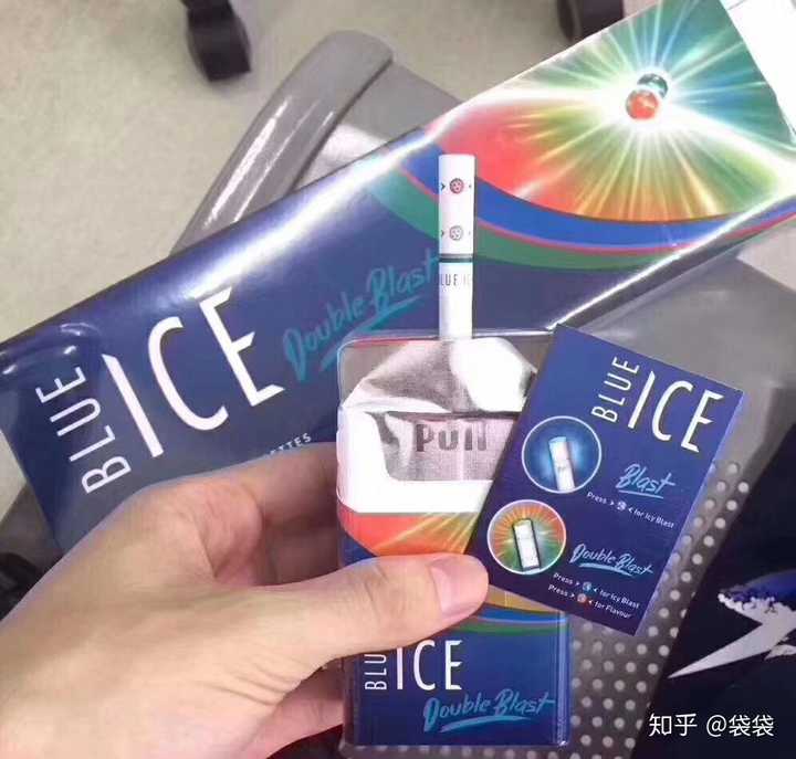 7mg香橙爆,打开盒子浓浓的橙子味,捏爆爆珠抽到嗓子十足的橙子味,烟味