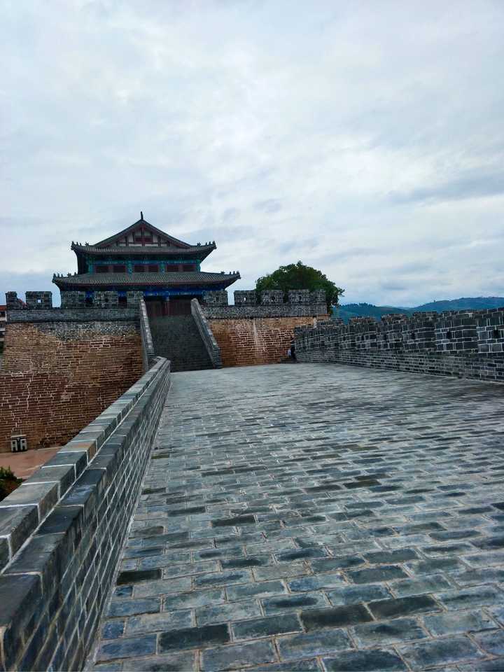 大通门——古时候的西昌城门