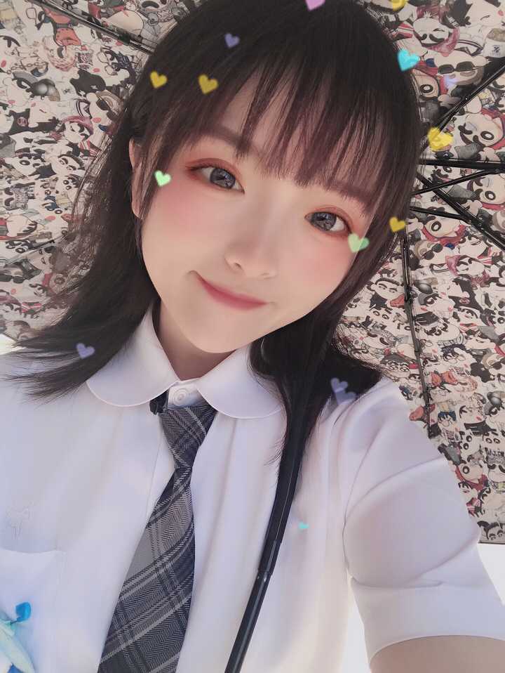 有个可爱的女朋友是什么感觉?