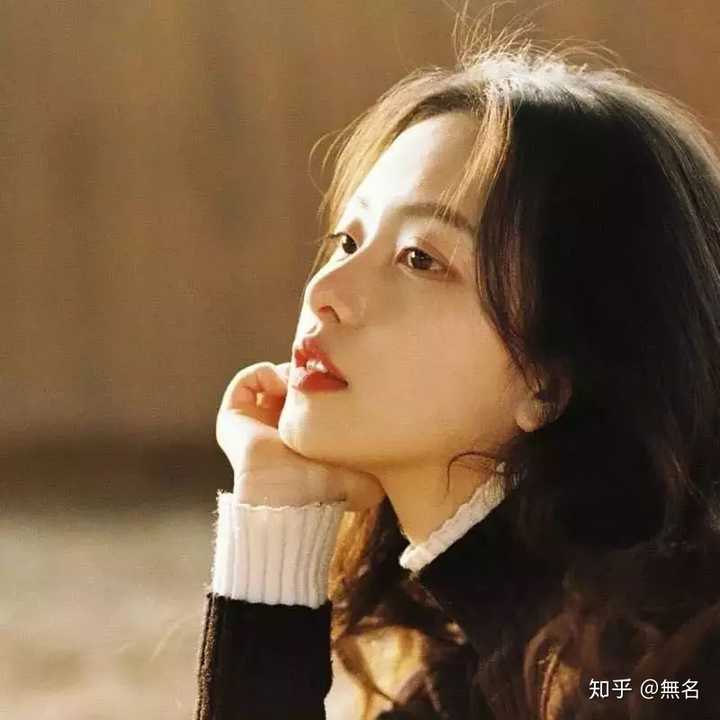 有没有霸气侧漏的女生漫画头像?(好酷的那种)?