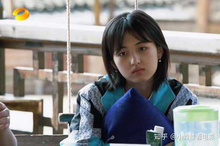 小伙伴们,不知道 大家对于黄磊在《向往的生活》中自称为张子枫"爸爸"