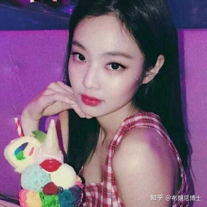 长得像blackpink的jennie是什么体验?