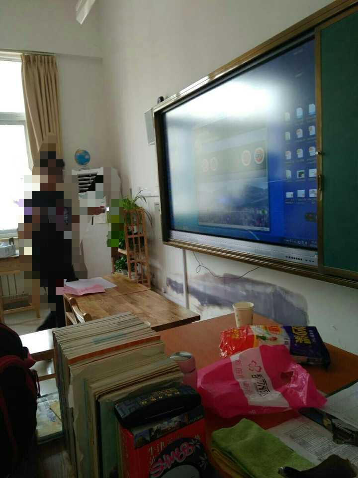 在眉山德润高级中学上学是体验?高中太和济南图片