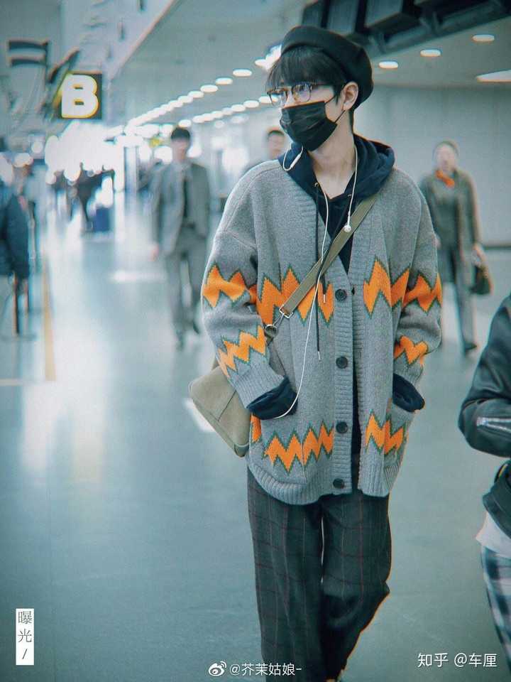 有没有肖战的高清图片,可以当壁纸的那种照片?