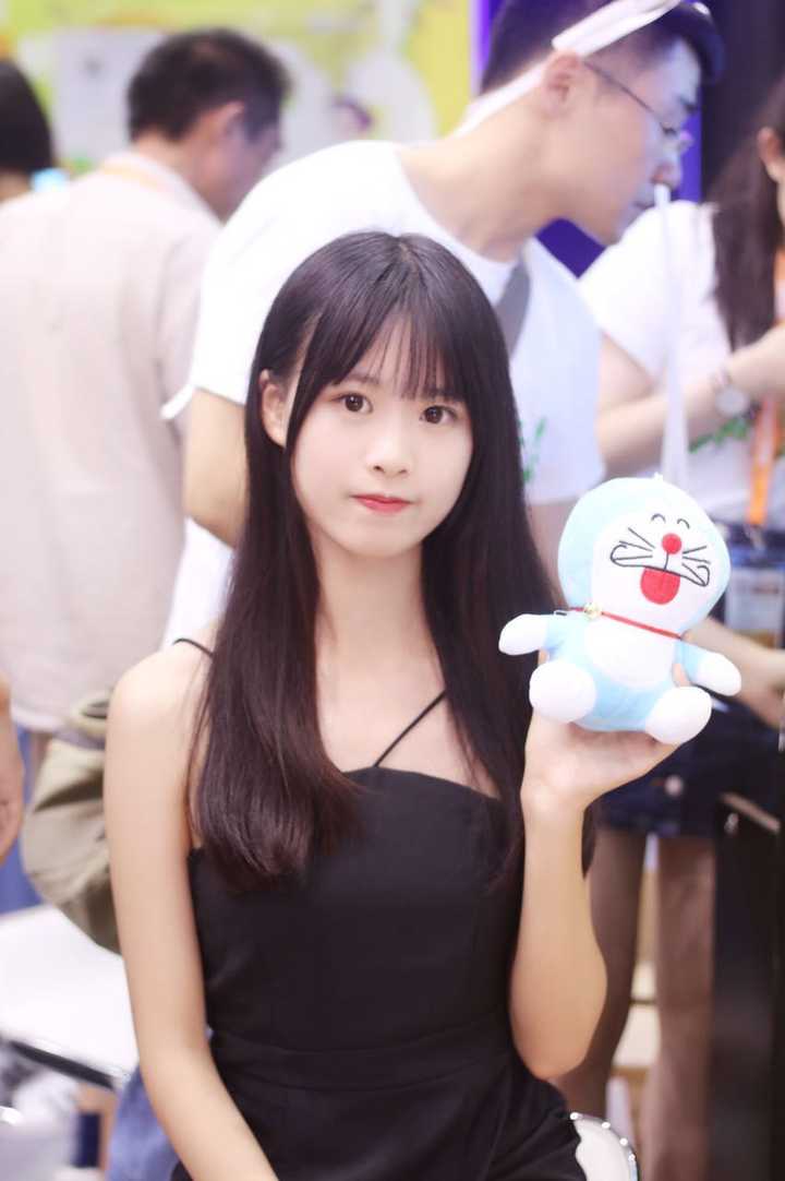 2017 年 chinajoy 有哪些值得一看的漂亮小姐姐,请上图?