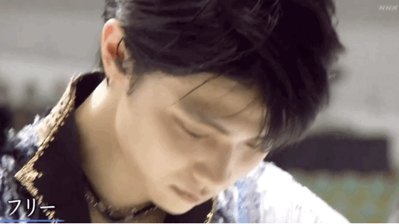 你手机里有哪些好看的羽生结弦的图片?